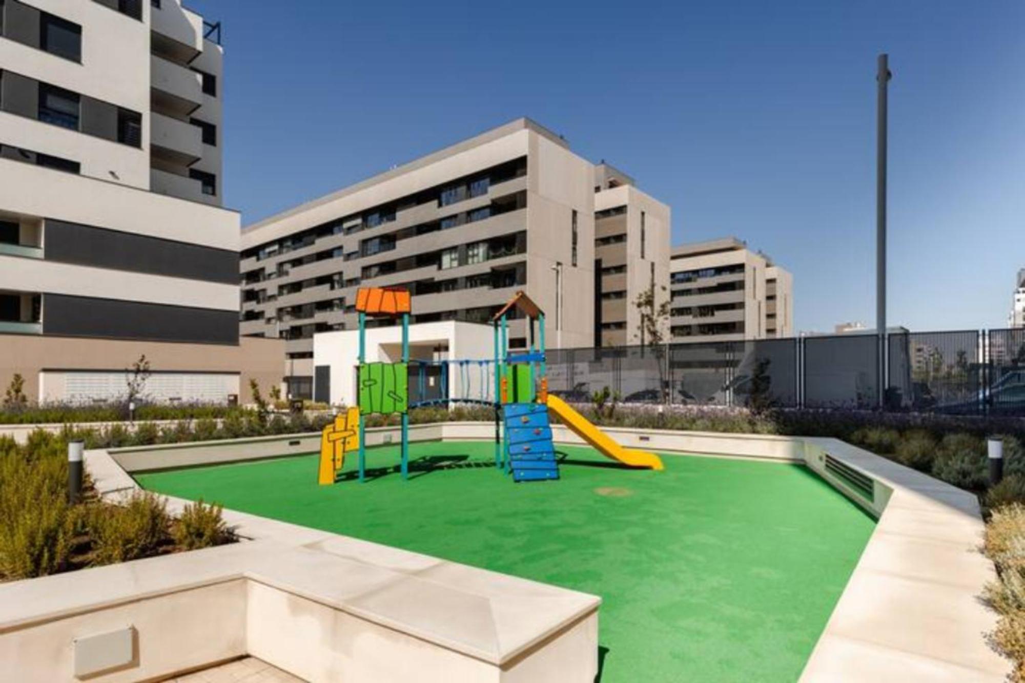 Appartamento Piso Climatizado Y Parking *